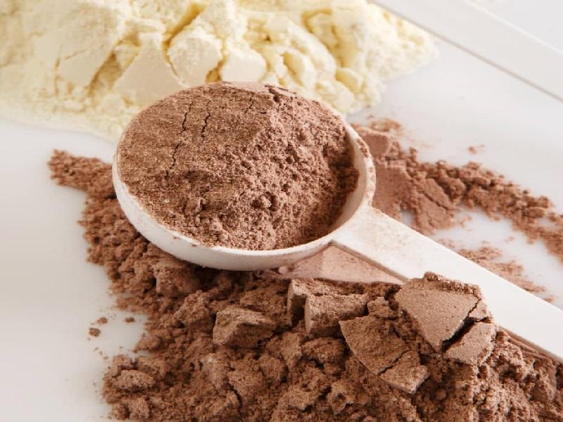 بهترین زمان مصرف پروتئین وی برای افزایش وزن